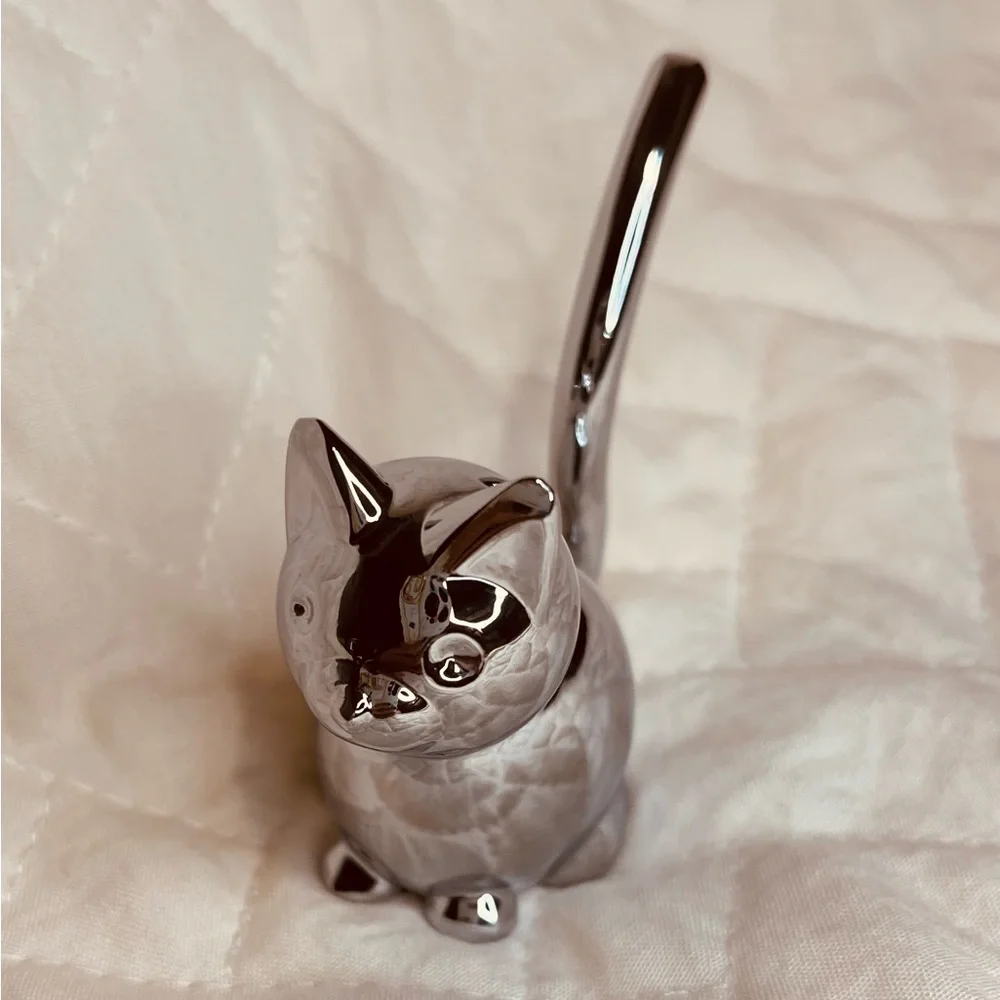 METAL CAT RING HOLDER/PAPERWEIGHT - Picture 5 of 6